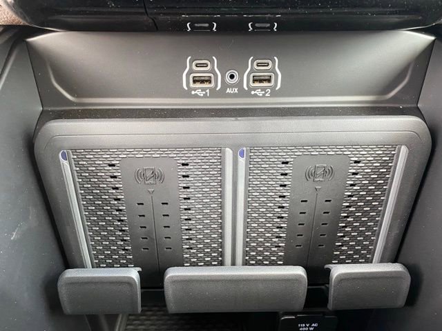 New 2025 RAM 2500 Laramie image 25