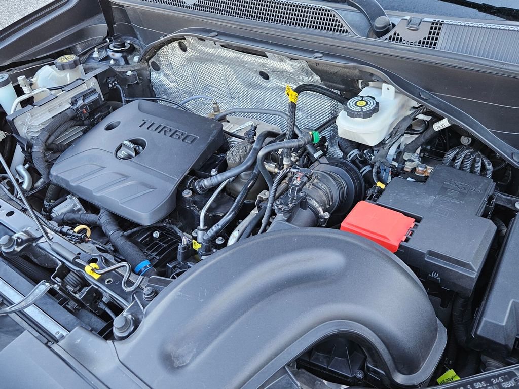 Used 2021 Buick Encore GX Select image 25