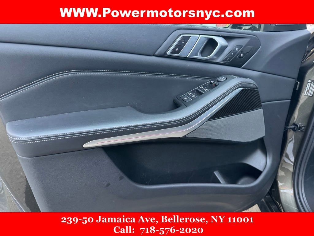 Used 2022 BMW X5 M50i w/ Executive Package AWD/4WD image 22