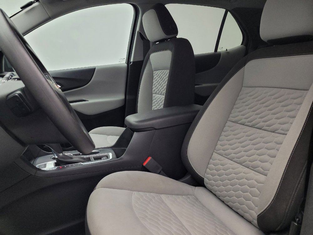 Used 2019 Chevrolet Equinox LS w/ LS Convenience Package AWD/4WD image 17