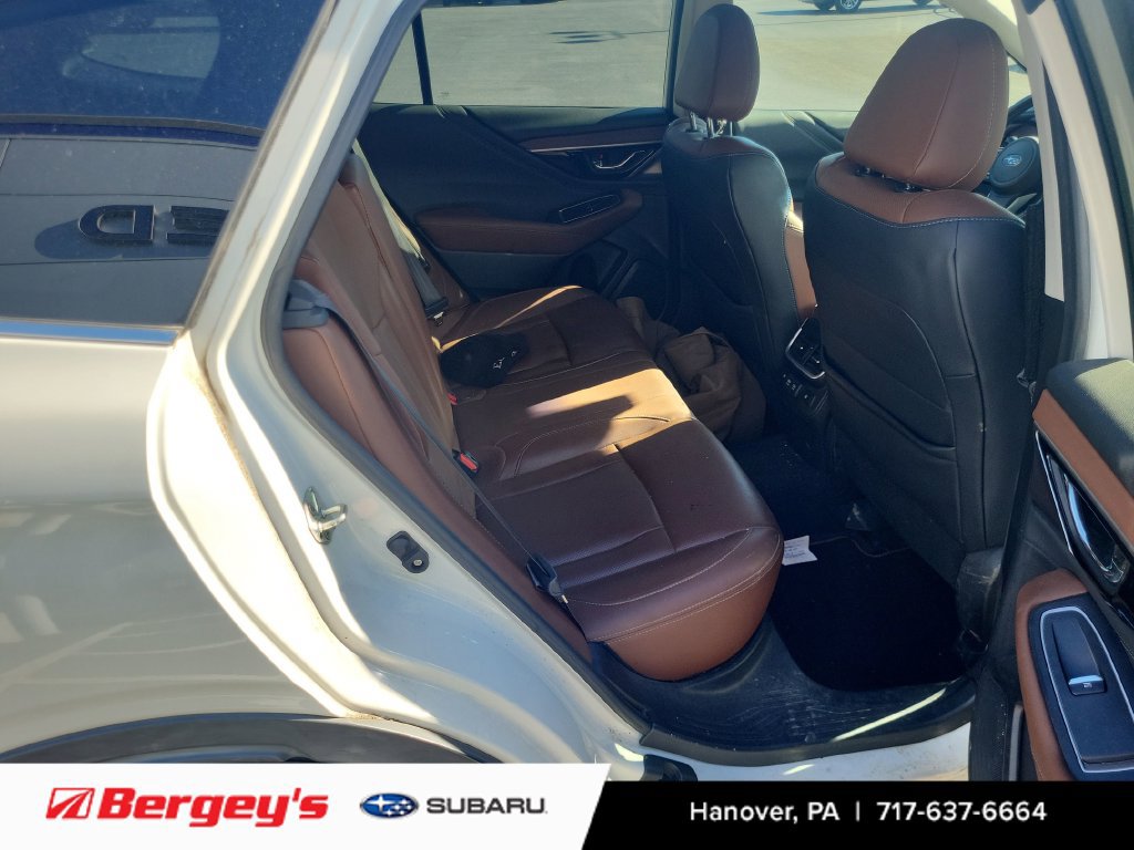 Used 2020 Subaru Outback Touring XT AWD/4WD image 10