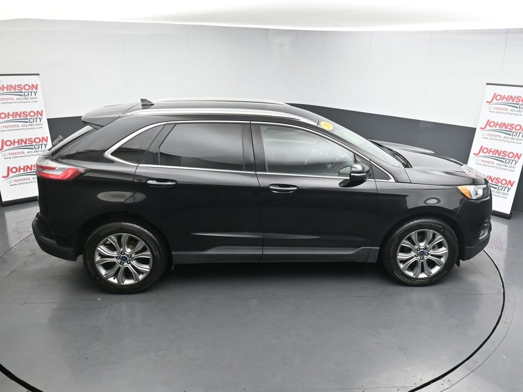 Used 2019 Ford Edge Titanium w/ Cargo Accessory Package image 35