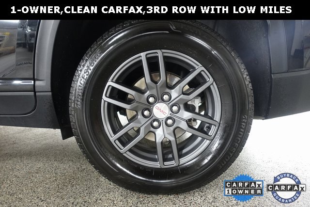 Used 2025 GMC Acadia Elevation image 18