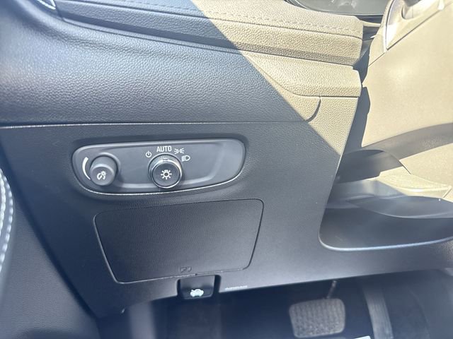 Certified 2024 Buick Encore GX Sport Touring image 17