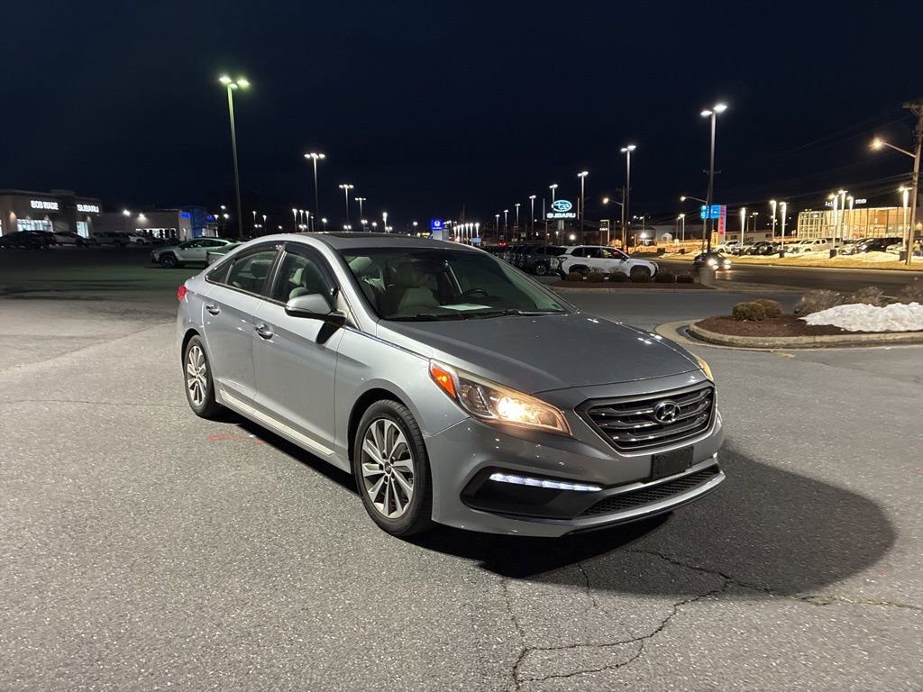 Used 2016 Hyundai Sonata Sport w/ Option Group 1V image 3