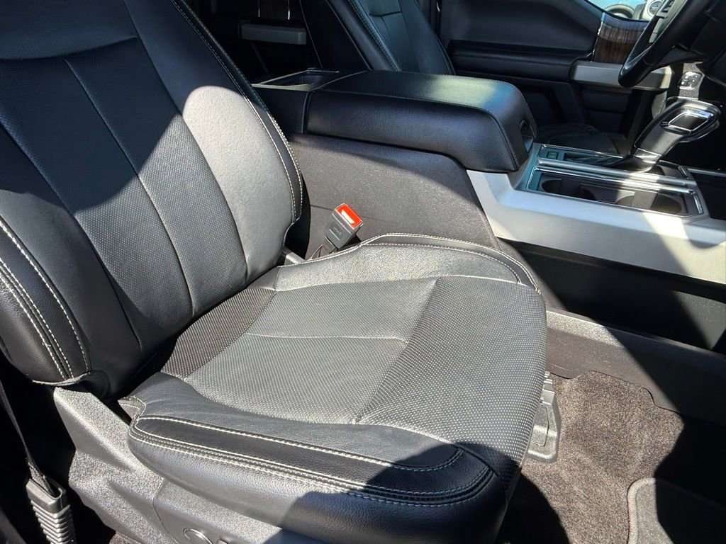 Used 2018 Ford F150 Lariat w/ Equipment Group 502A Luxury image 27