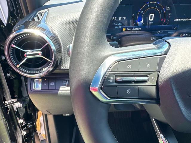 New 2026 Chevrolet Equinox LT w/ Safety and Technology Package FWD image 16