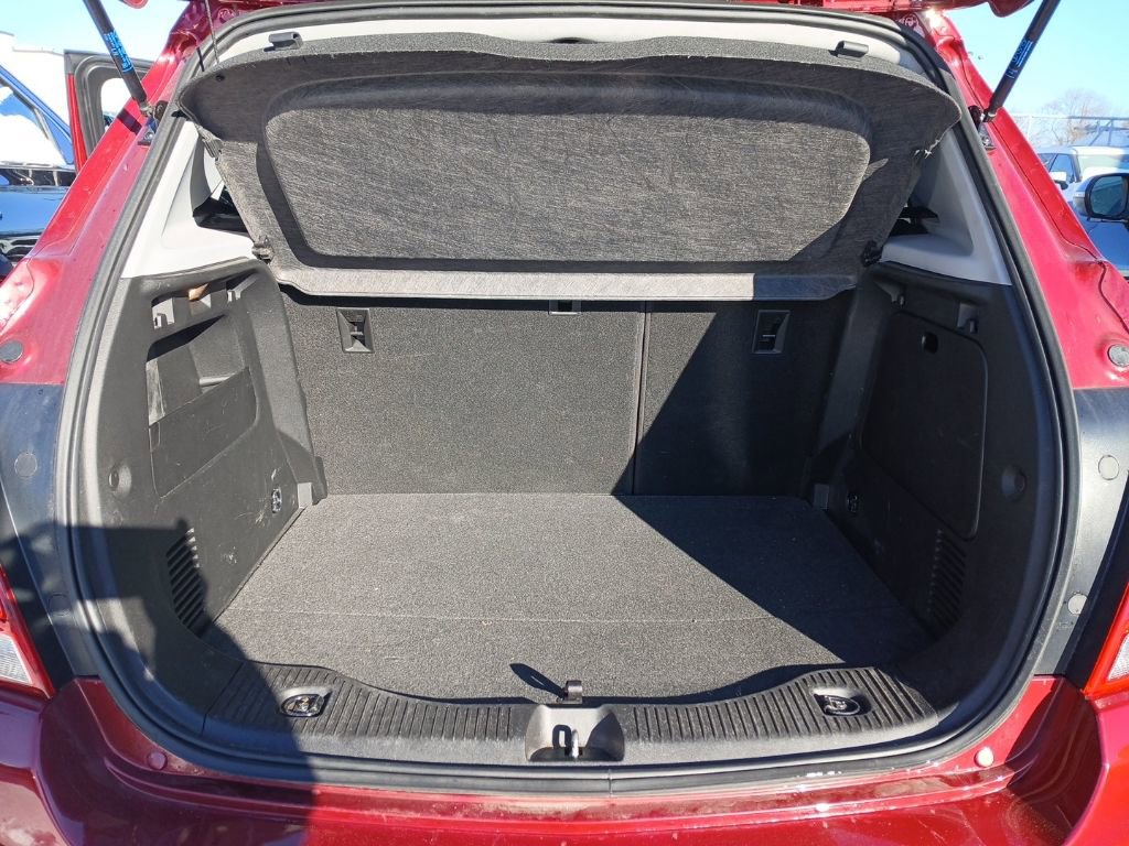 Used 2019 Chevrolet Trax LT w/ Driver Confidence Package image 27