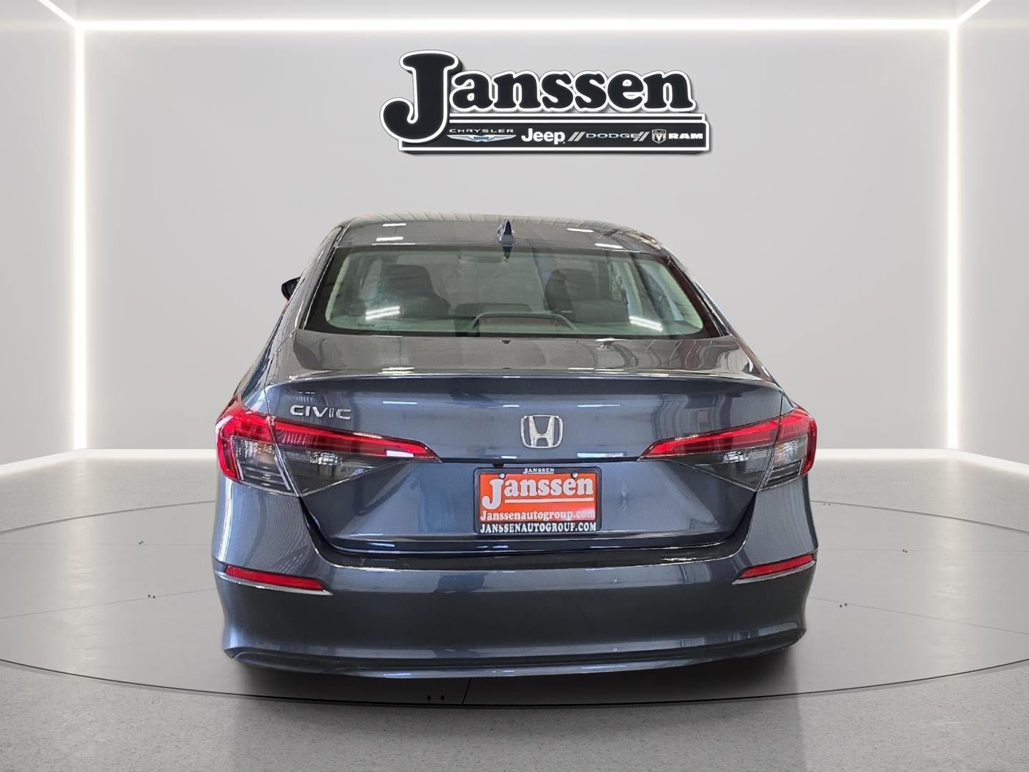 Used 2023 Honda Civic EX image 4