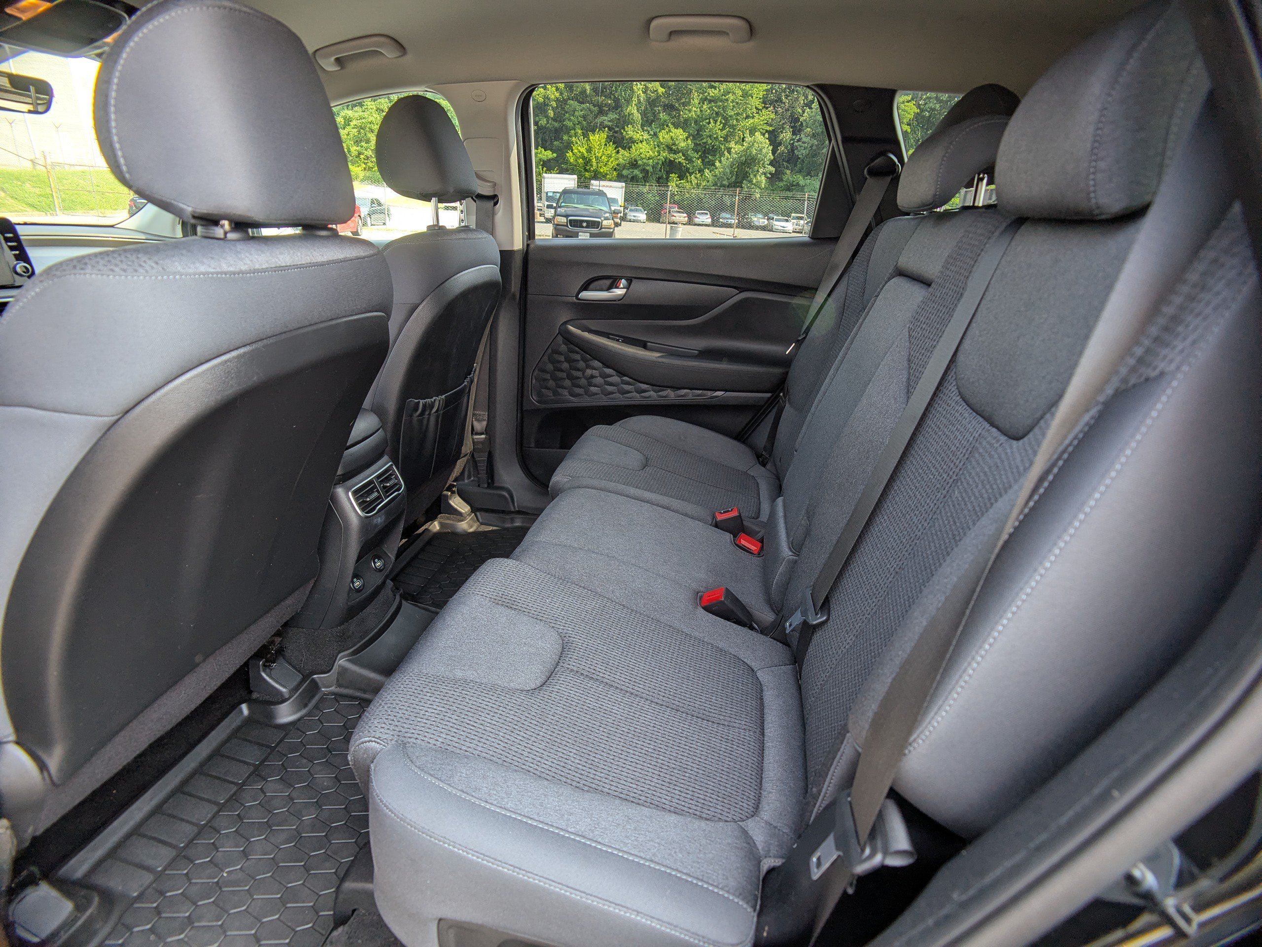 Used 2023 Hyundai Santa Fe SE AWD/4WD image 14