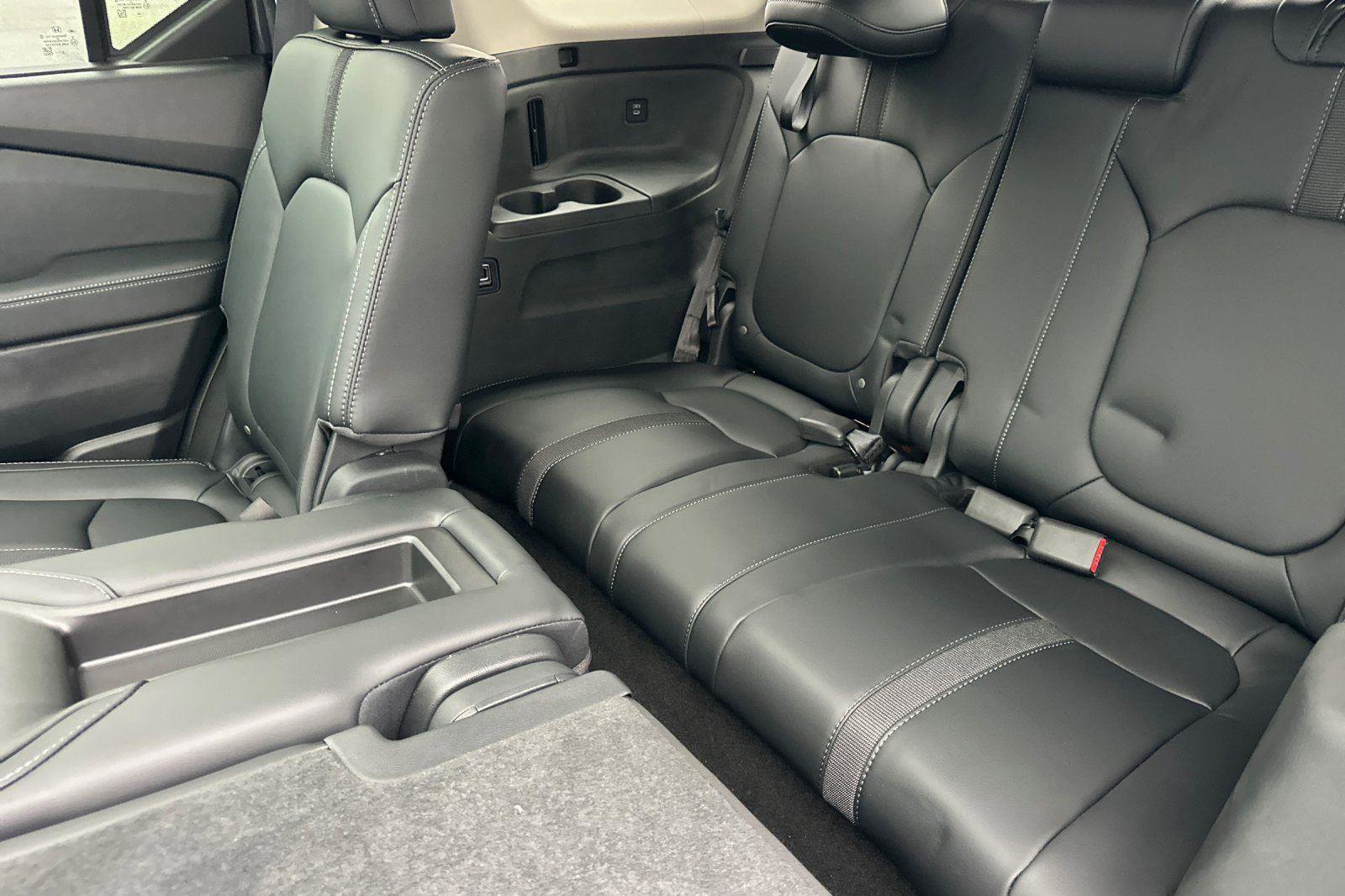 New 2025 Honda Pilot Touring image 17