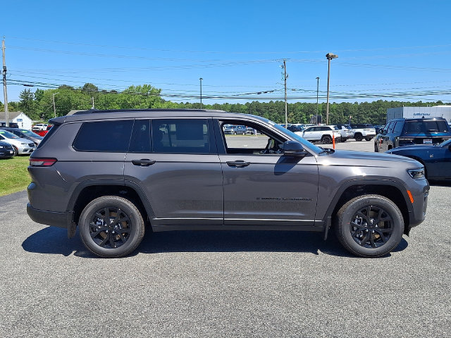 New 2026 Jeep Grand Cherokee L 4WD image 5
