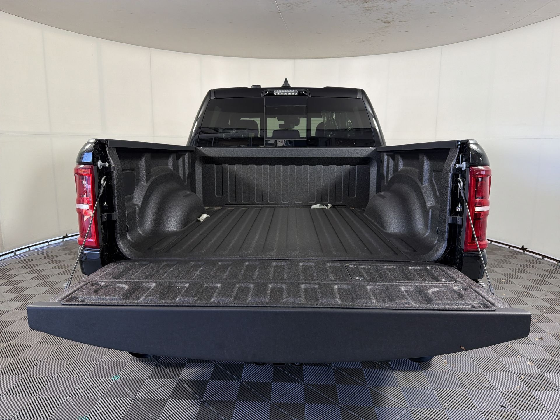 New 2026 RAM 1500 RHO w/ RHO Level 1 Equipment Group AWD/4WD image 27