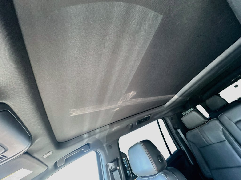 Used 2023 Chevrolet Suburban RST AWD/4WD image 23