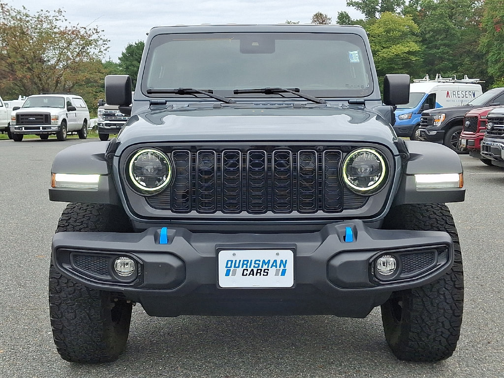 Used 2024 Jeep Wrangler Unlimited AWD/4WD image 2