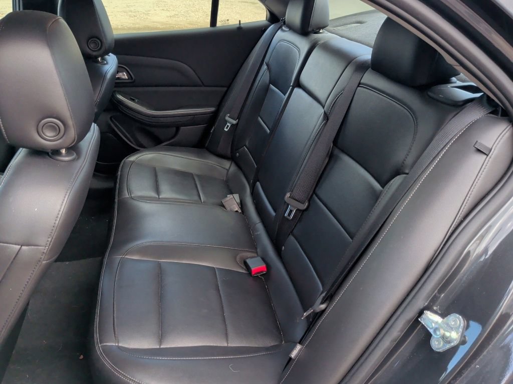 Used 2015 Chevrolet Malibu LTZ FWD image 10