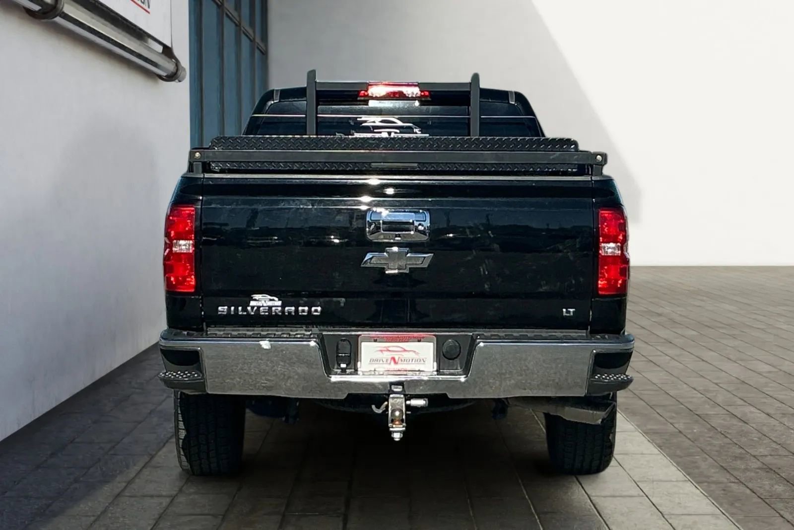 Used 2018 Chevrolet Silverado 1500 LT w/ All Star Edition image 5