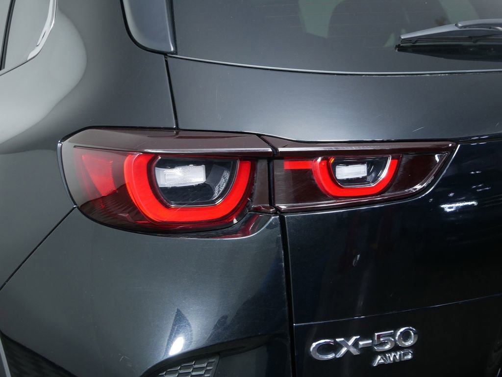 Used 2025 MAZDA CX-50 2.5 Hybrid w/ Premium Plus Pkg image 12