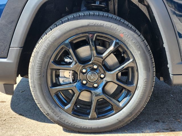 New 2026 Jeep Compass Latitude image 7