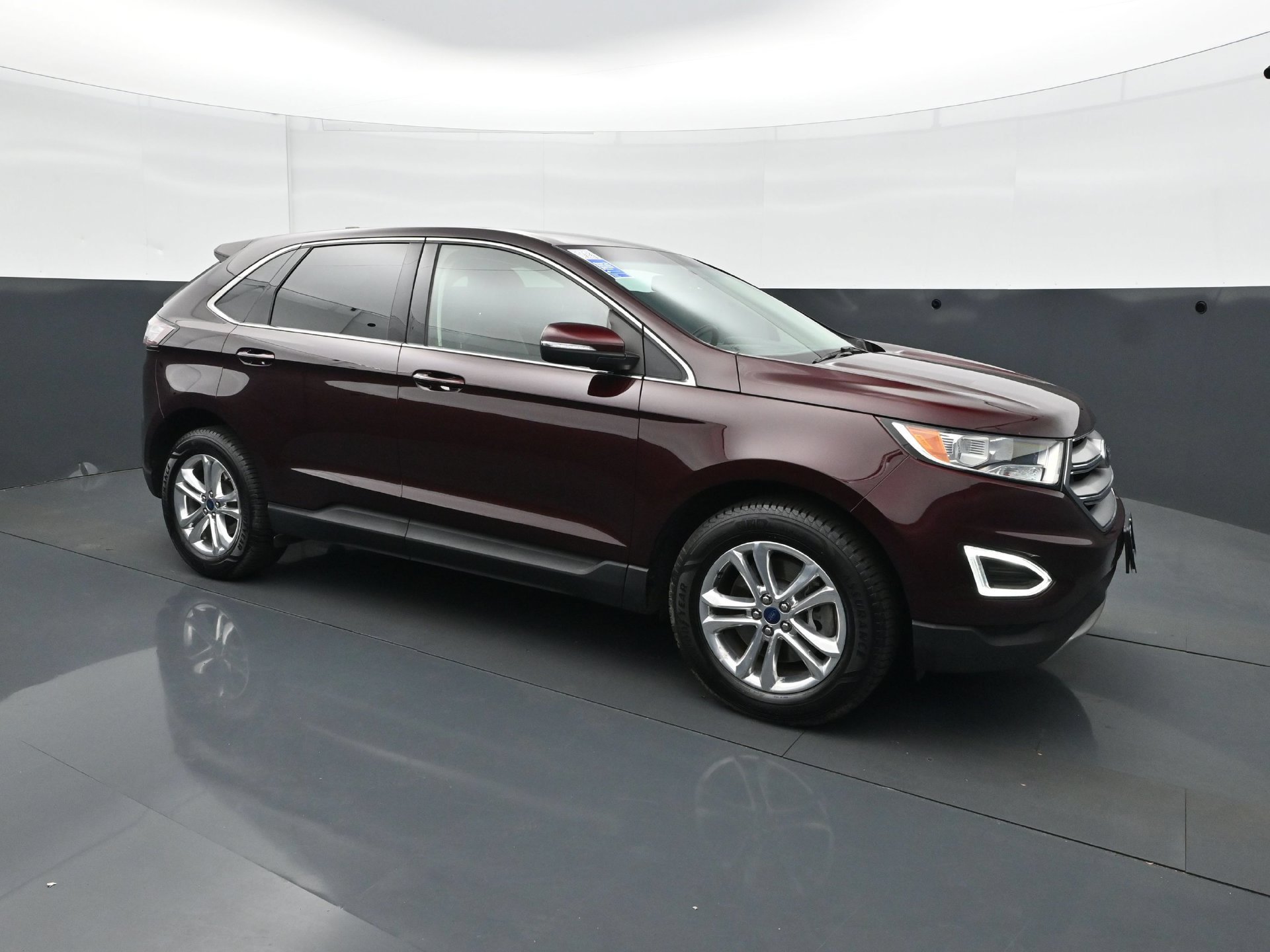 Used 2018 Ford Edge SEL w/ Equipment Group 201A AWD/4WD image 9