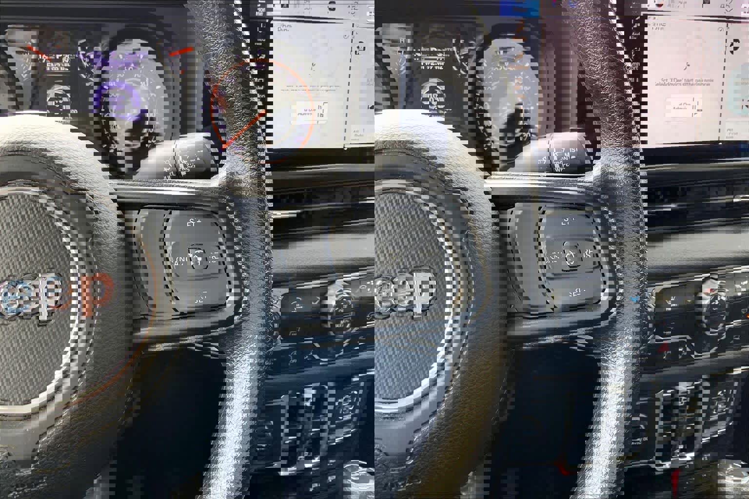 Used 2024 Jeep Gladiator Sport image 24