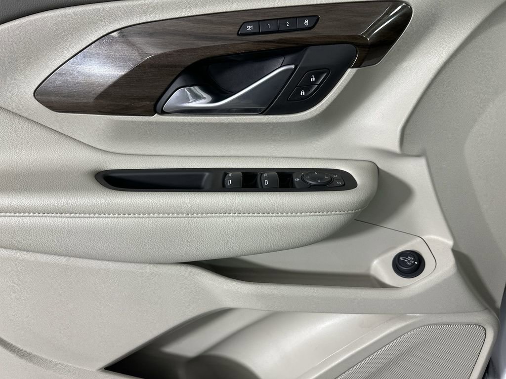Certified 2020 GMC Terrain Denali w/ Denali Premium Package image 25