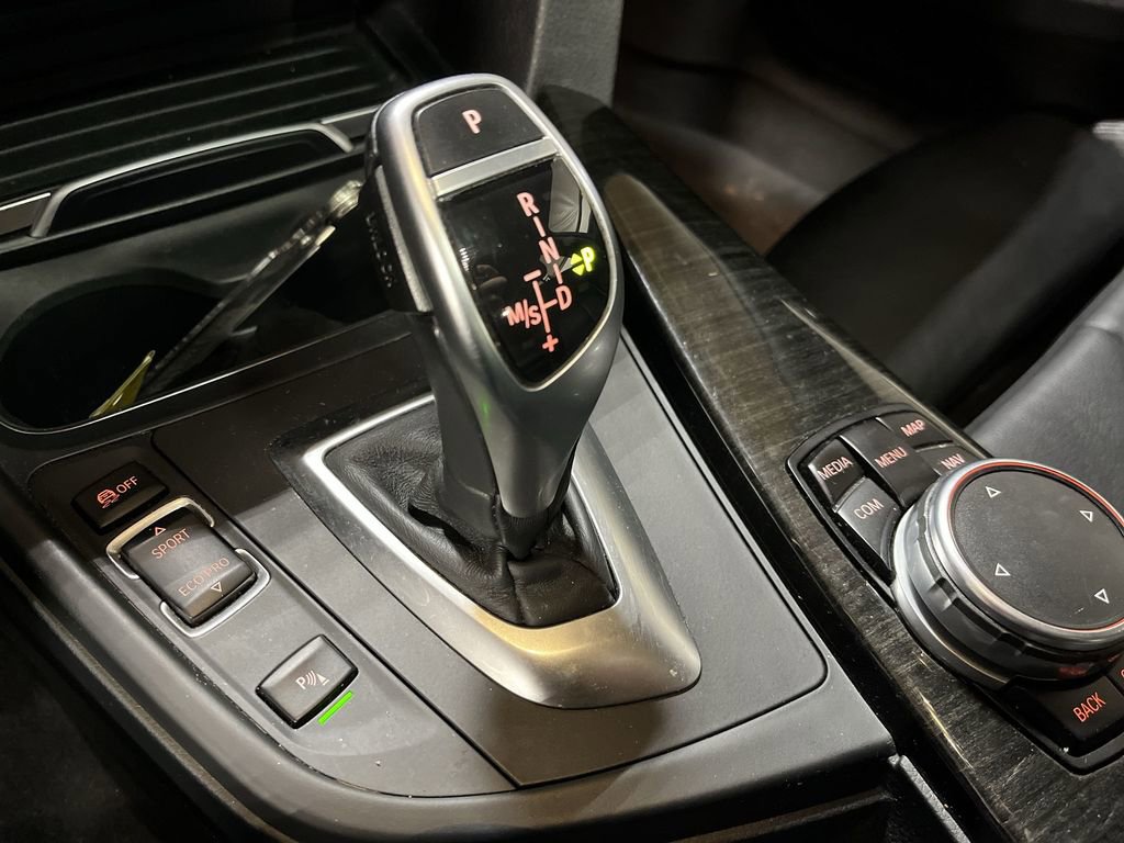 Used 2017 BMW 330i xDrive Sedan image 20