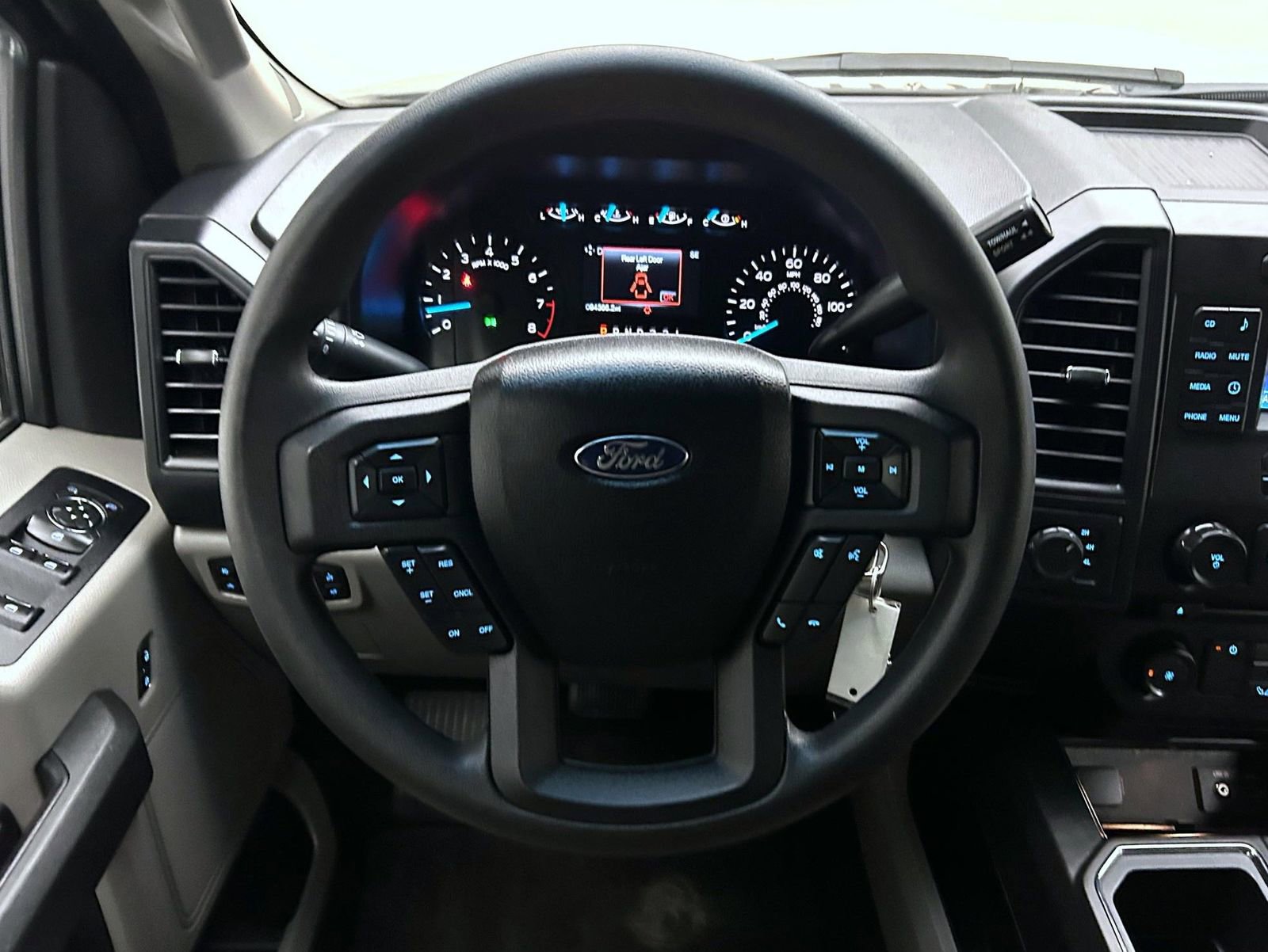 Used 2015 Ford F150 XL w/ Equipment Group 101A Mid image 12