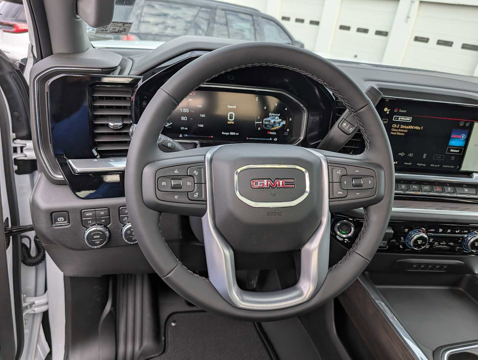 New 2026 GMC Sierra 3500 SLT w/ SLT Premium Package image 32