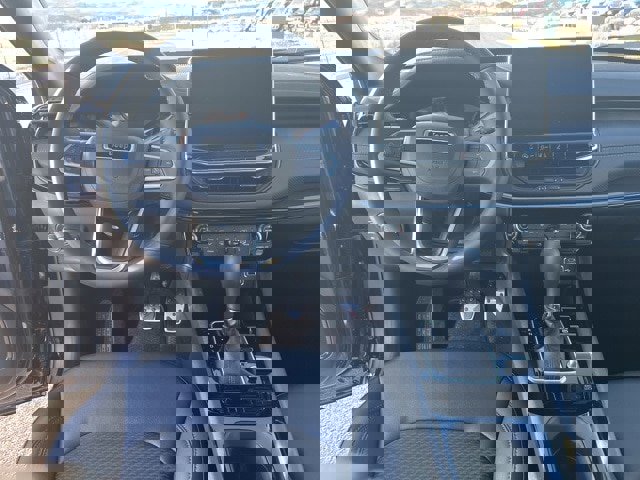 New 2026 Jeep Compass Latitude image 17