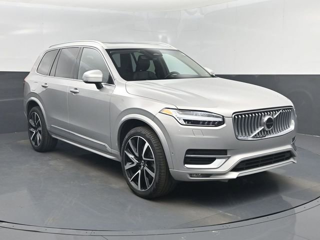 Used 2023 Volvo XC90 B6 Plus w/ Protection Package image 8