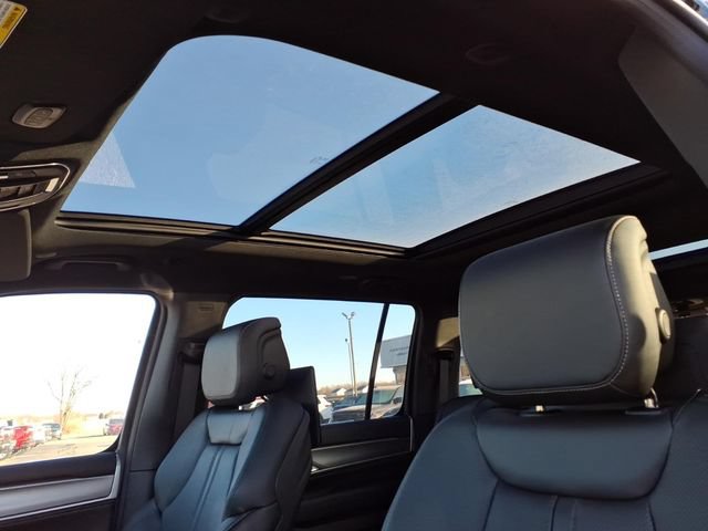 New 2026 Jeep Grand Wagoneer Limited w/ Premium Group II AWD/4WD image 29