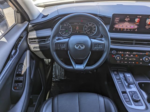 Used 2025 INFINITI QX60 Pure image 16