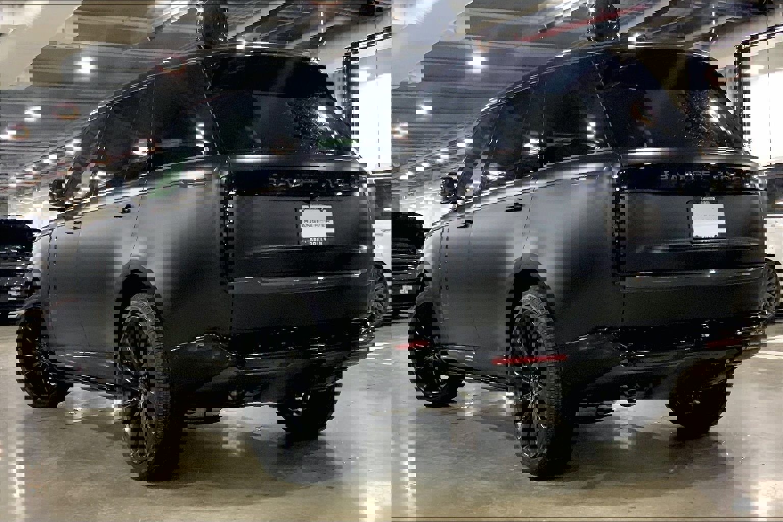 New 2026 Land Rover Range Rover Long Wheelbase Autobiography image 12