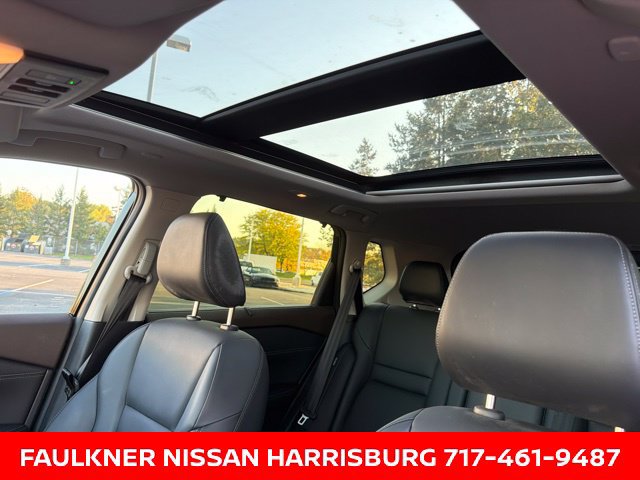 Certified 2023 Nissan Rogue SV w/ SV Premium B Package AWD/4WD image 15