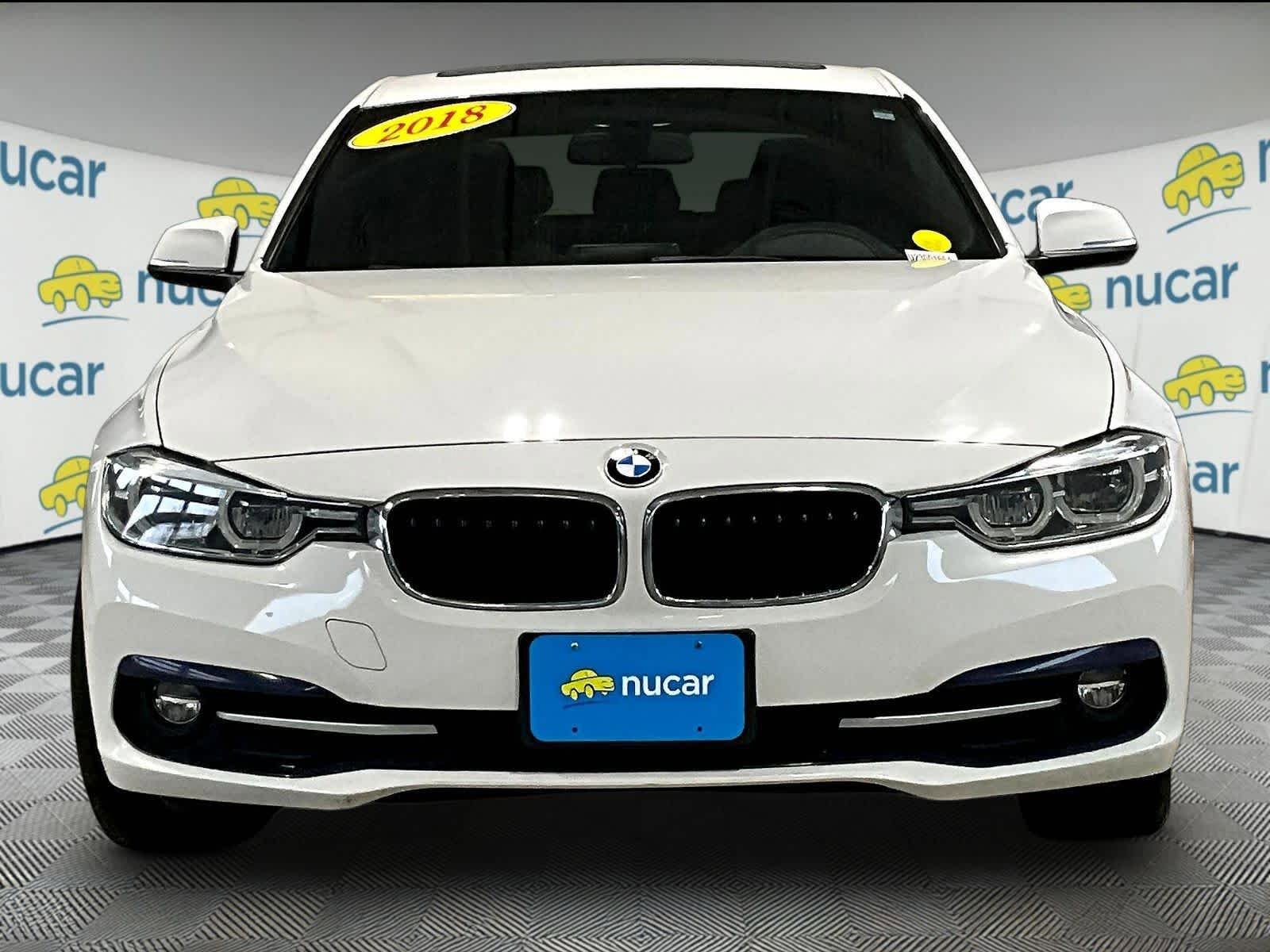 Used 2018 BMW 330i xDrive Sedan w/ Convenience Package AWD/4WD image 2