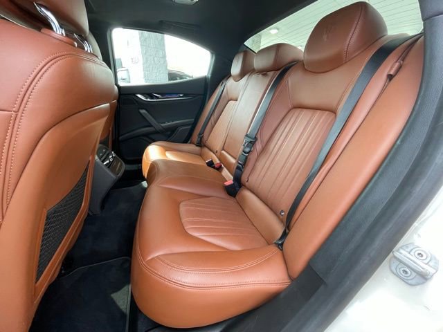 Used 2021 Maserati Ghibli S image 26