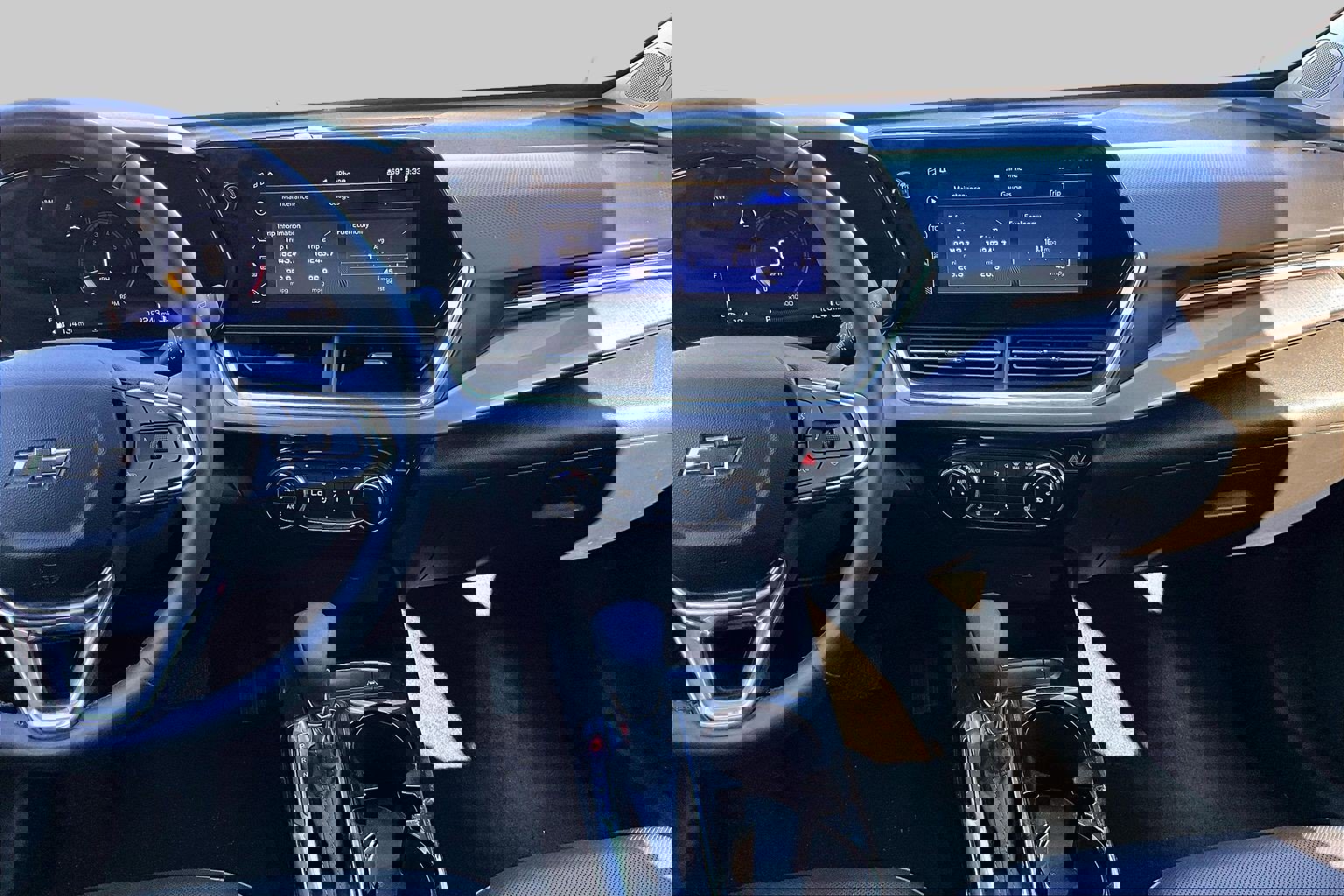 Used 2025 Chevrolet Trax ACTIV w/ Driver Confidence Package image 6