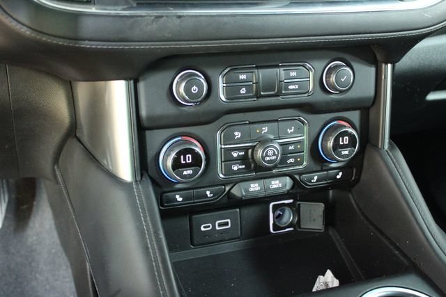 Used 2021 Chevrolet Tahoe LT w/ LT Signature Package AWD/4WD image 21