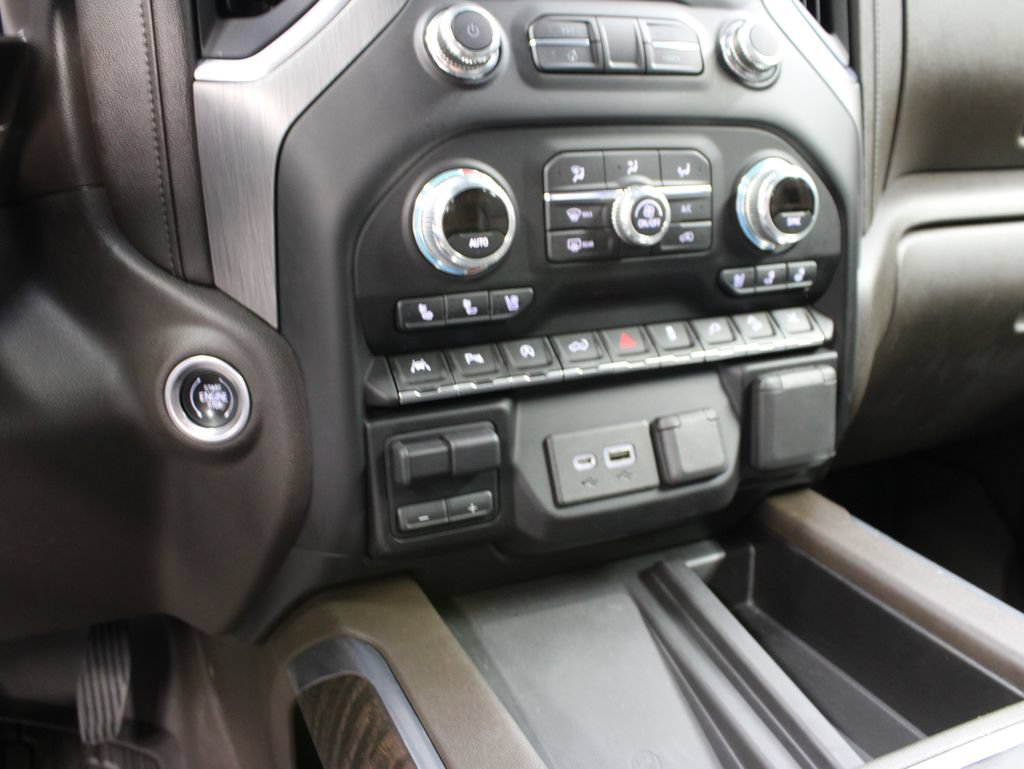 Used 2019 GMC Sierra 1500 Denali w/ Denali Ultimate Package AWD/4WD image 73