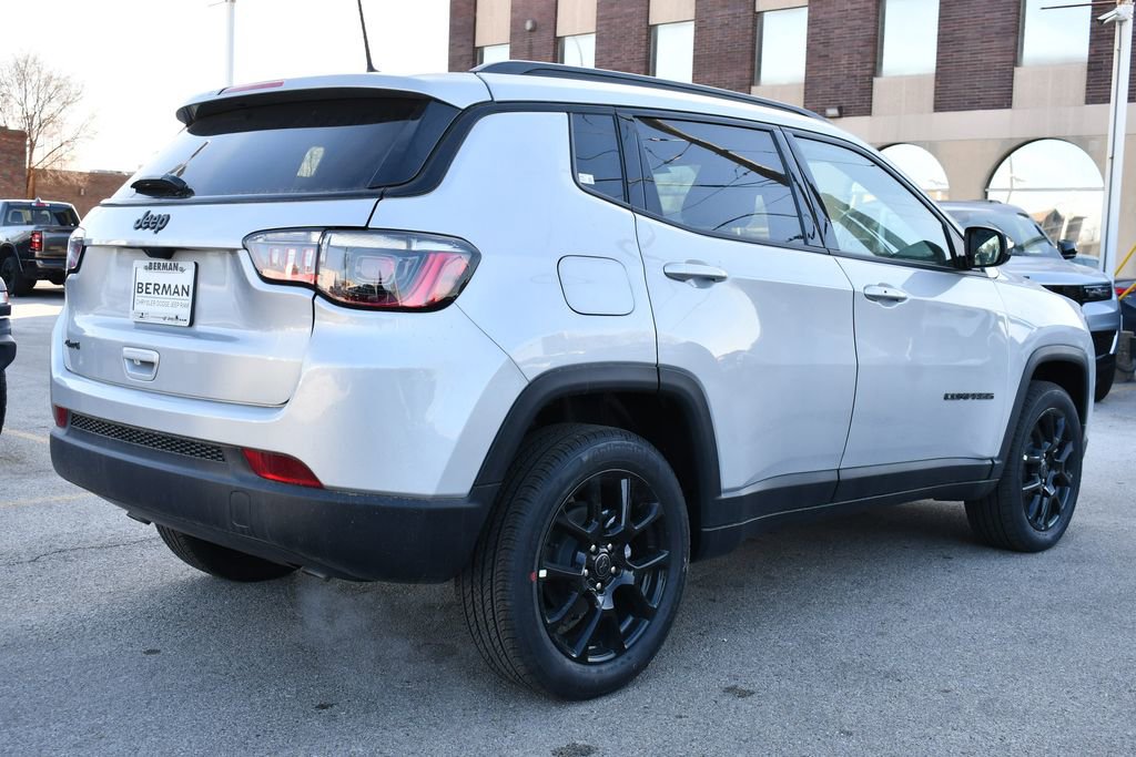 New 2026 Jeep Compass Latitude image 7