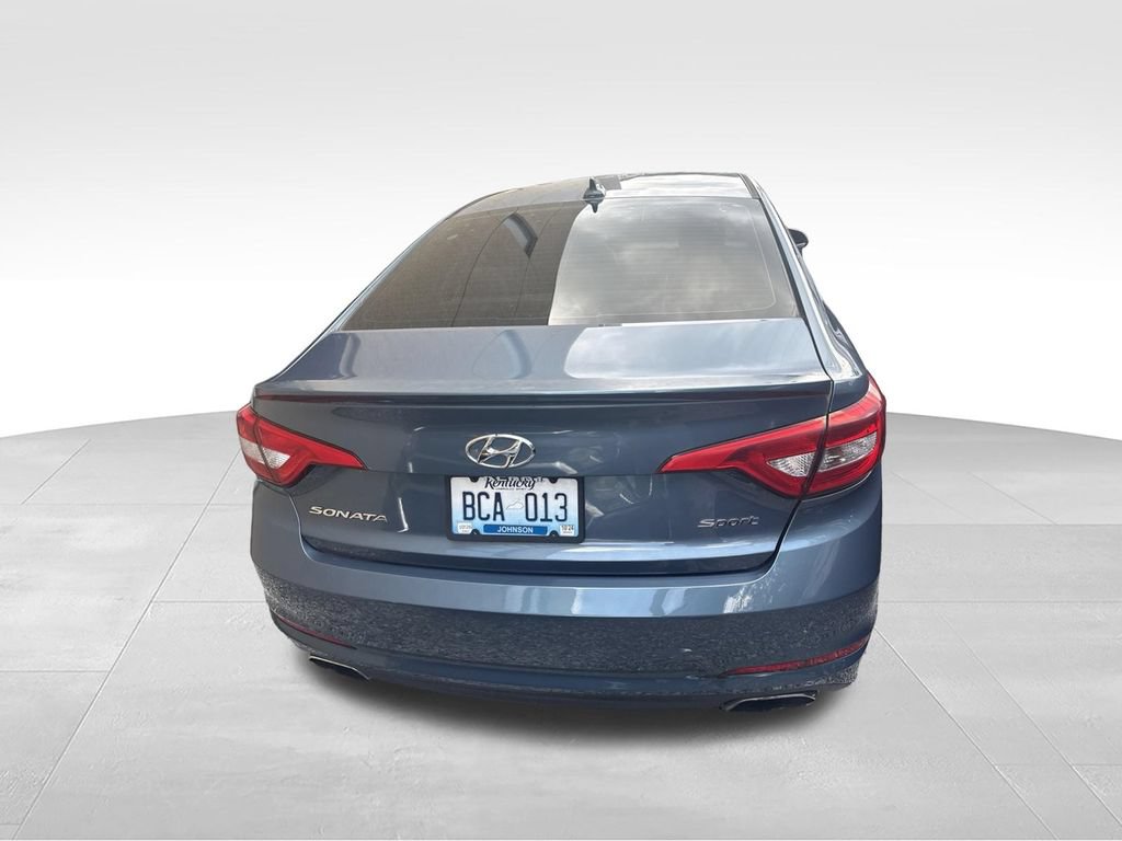 Used 2015 Hyundai Sonata Sport w/ Option Group 04 FWD image 7