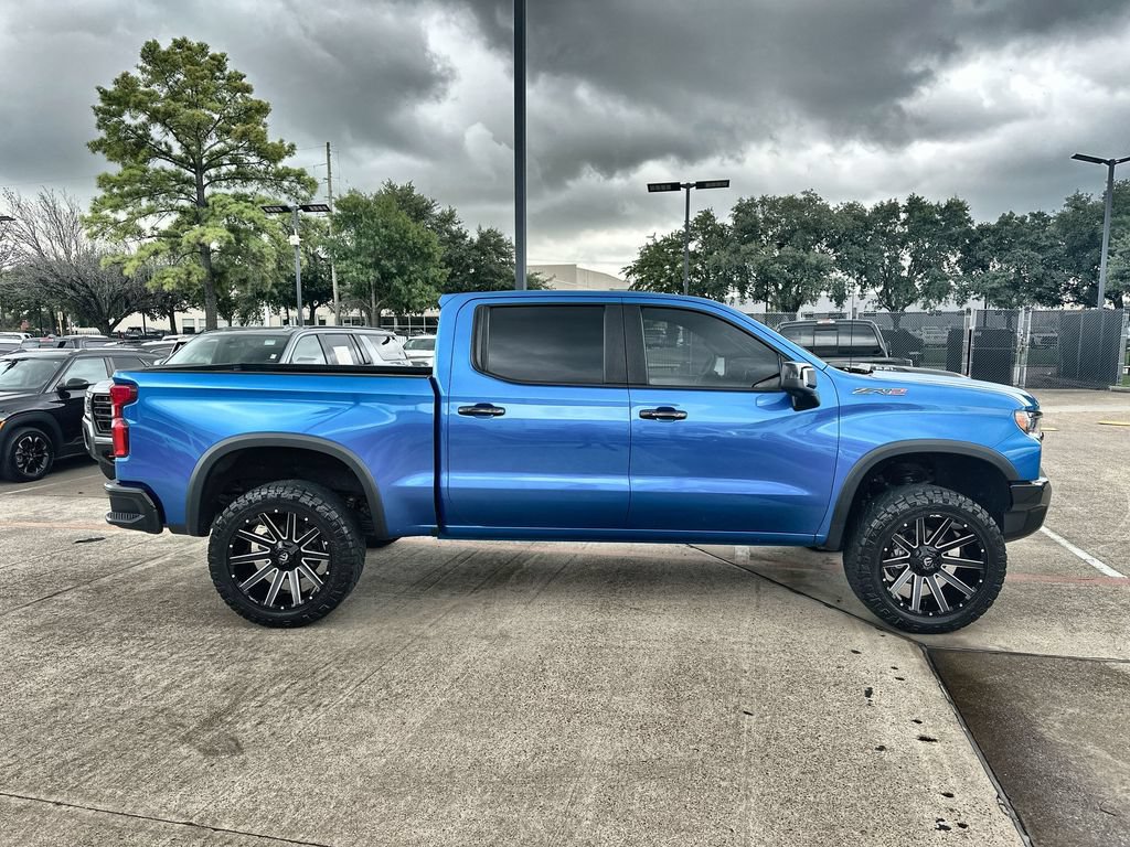Used 2022 Chevrolet Silverado 1500 ZR2 w/ Technology Package AWD/4WD image 10