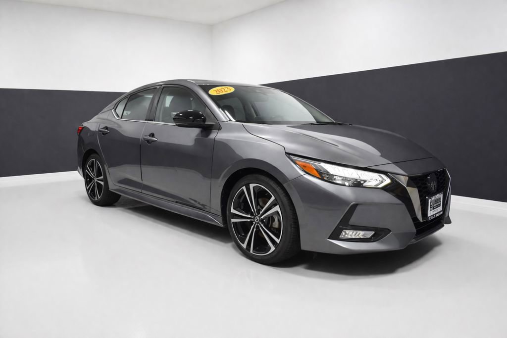 Used 2023 Nissan Sentra SR w/ Electronics Package image 7