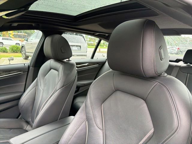 Used 2019 BMW 540i w/ Premium Package RWD image 21