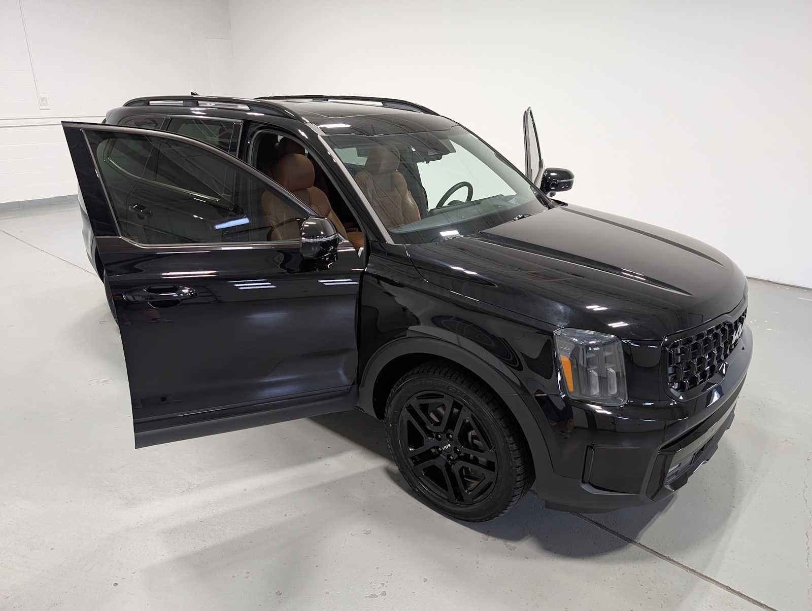 Used 2024 Kia Telluride SX Prestige X-Line AWD/4WD image 16