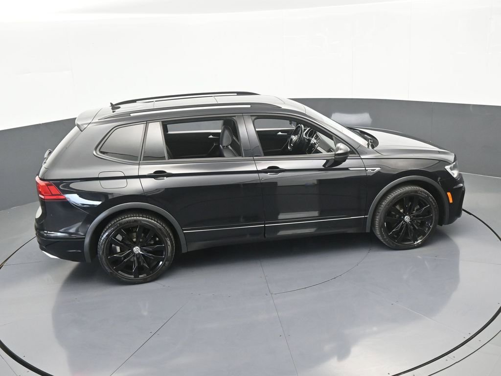 Used 2021 Volkswagen Tiguan SE R-Line image 53