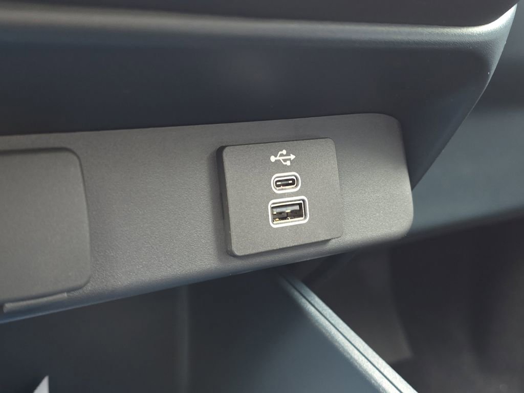 New 2025 Ford Maverick XLT w/ Equipment Group 301A image 29