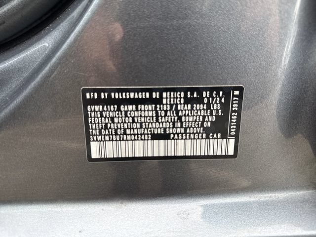 Used 2024 Volkswagen Jetta SE FWD image 20