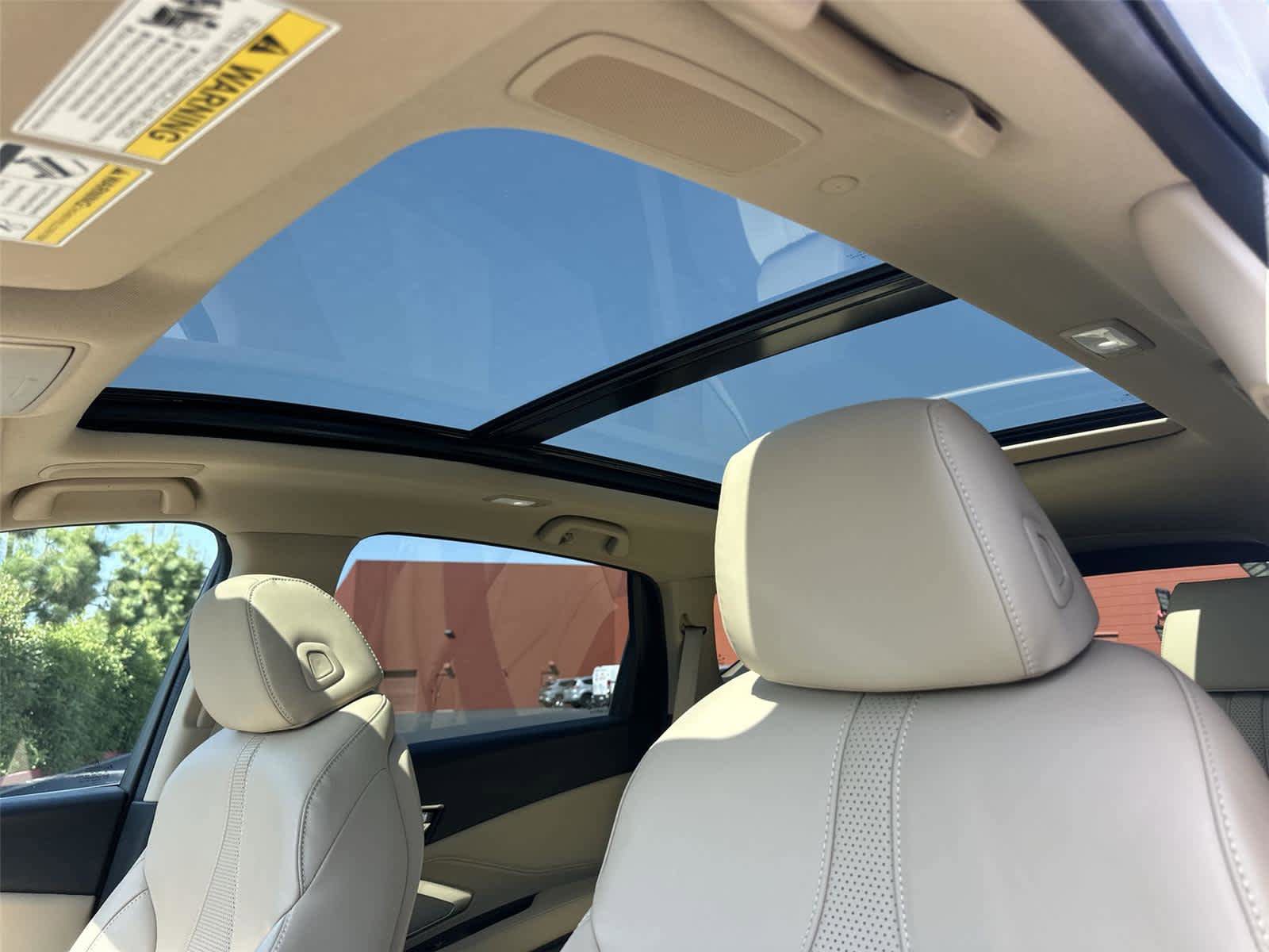 Certified 2023 Acura RDX AWD w/ Technology Package image 42